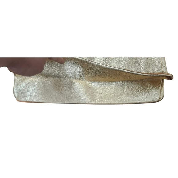 Velvet by Graham & Spencer Classic Gold pink Shoulder Bag - Picture 6 of 13